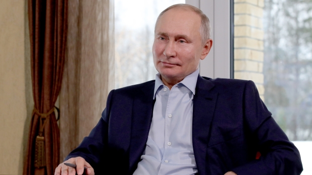 Владимир Путин объяснил, почему западные товары вытесняли российские